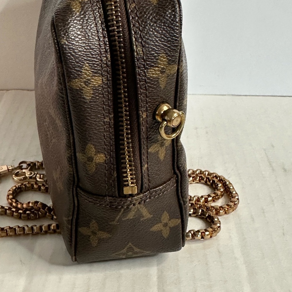 Louis Vuitton Cosmetic Pouch Trousse Toilette 23 - Picture 8 of 12